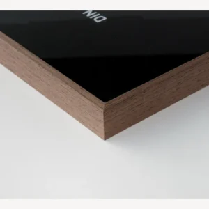 Detail Cadre Alpha Wenge